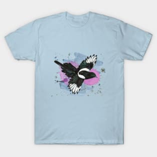 A watercolor drawing of a flying magpie T-Shirt